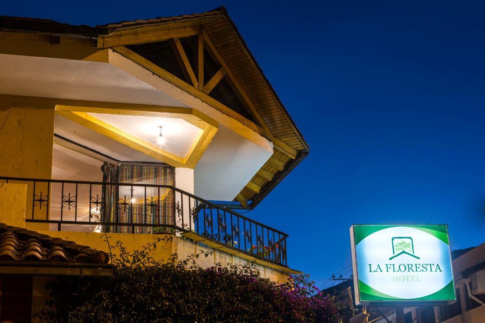 La Floresta Hotel Баньйос Екстер'єр фото